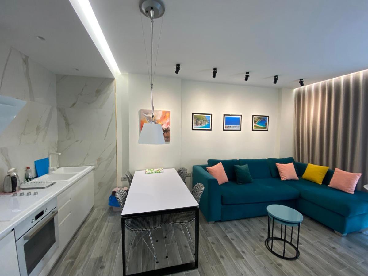 Апартаменти Luxury Seaview Vlora Flat Free Parking Екстер'єр фото