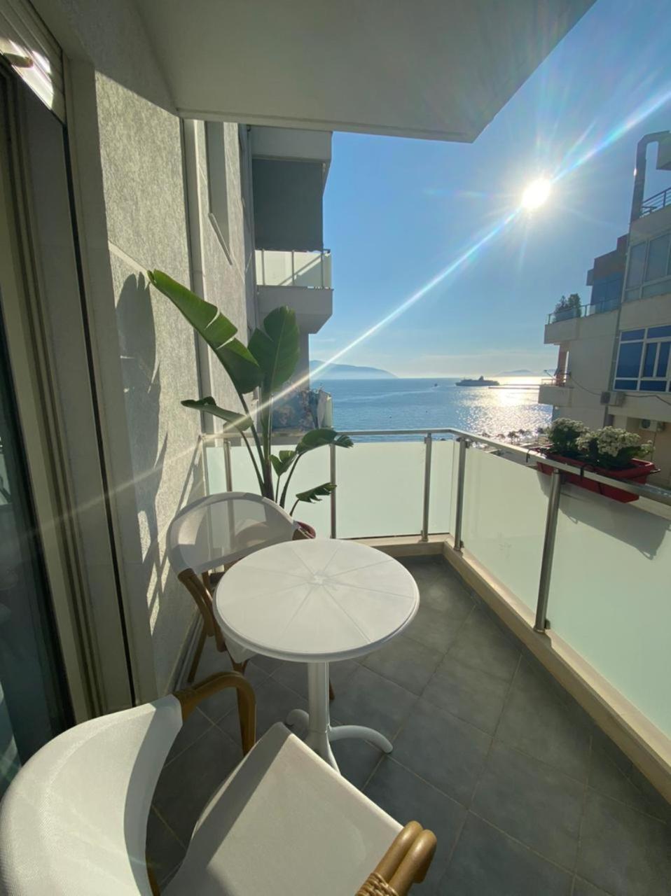 Апартаменти Luxury Seaview Vlora Flat Free Parking Номер фото